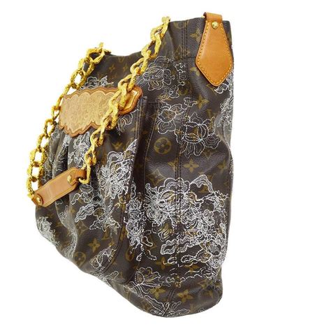 louis vuitton black bag with gold chain|Louis Vuitton chain shoulder bag.